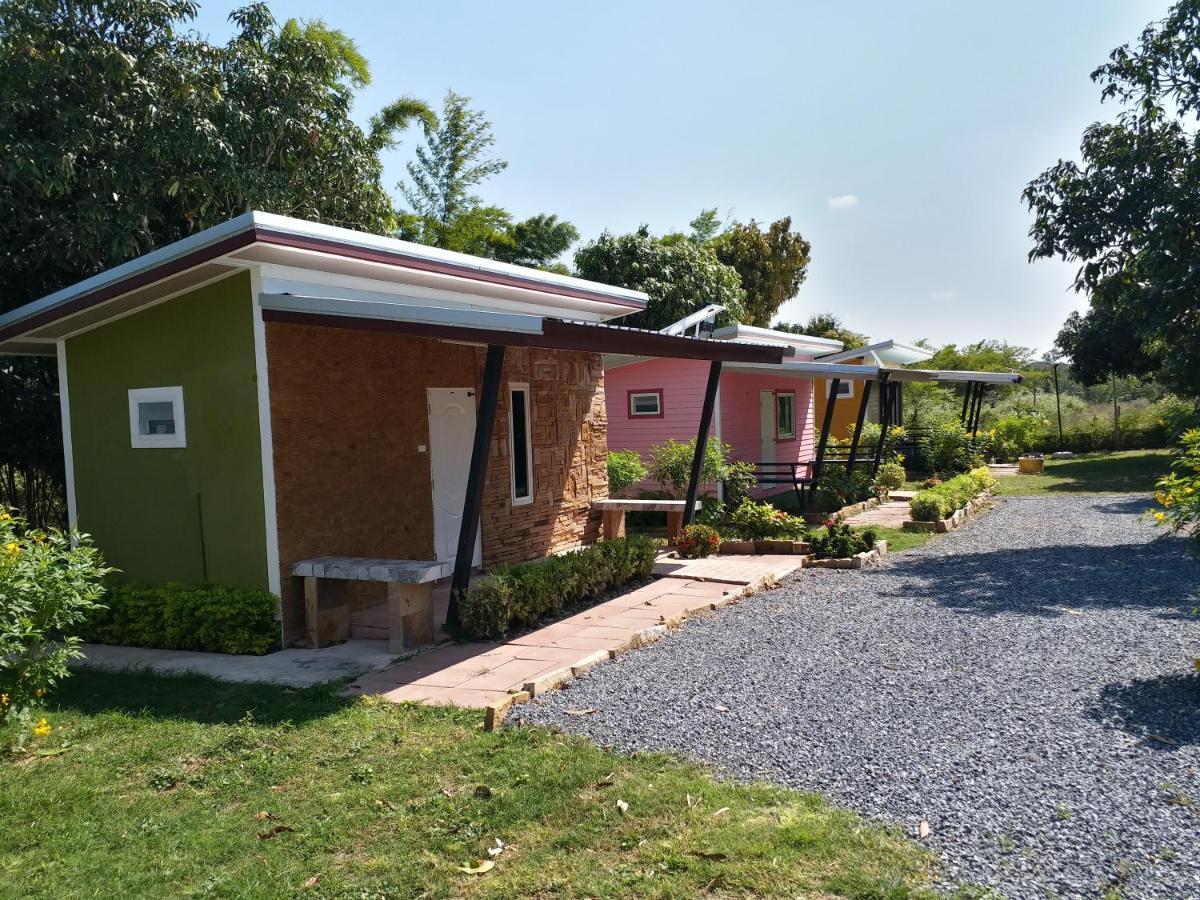 Baan Hin Sai Suay Hotel Nong Sarai Buitenkant foto